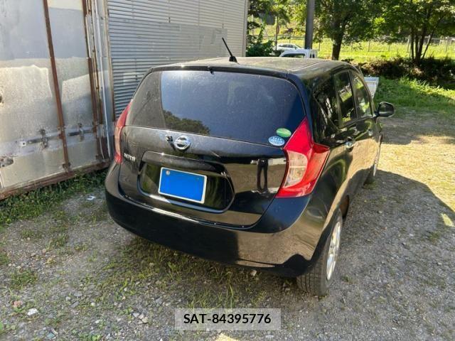 Nissan NOTE 2013-03 8371979-2