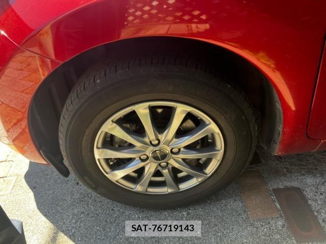 Nissan NOTE 2015-12 8414058-5