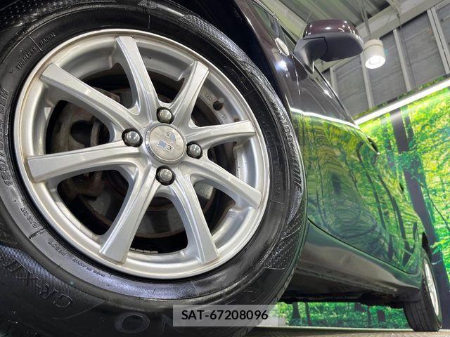 Nissan NOTE 2013-09 8438624-10
