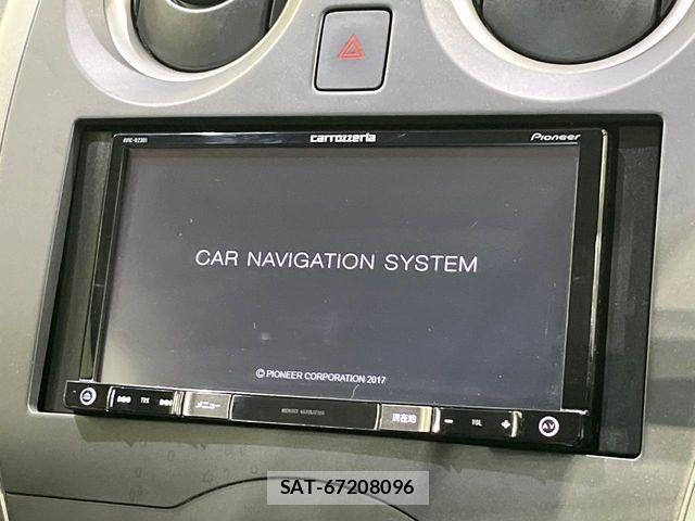 Nissan NOTE 2013-09 8438624-2