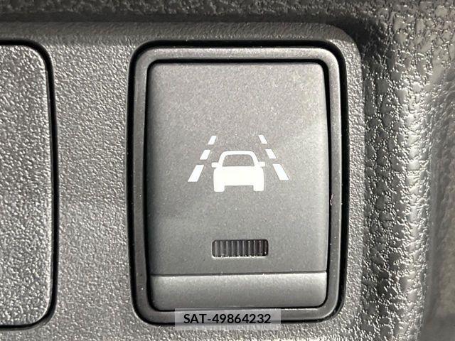 Nissan NOTE 2020-03 8458101-5