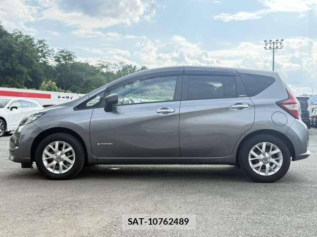 Nissan NOTE 2019-09 8526343-23