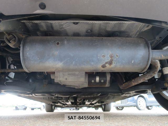 Nissan NOTE 2019-07 8526344-25