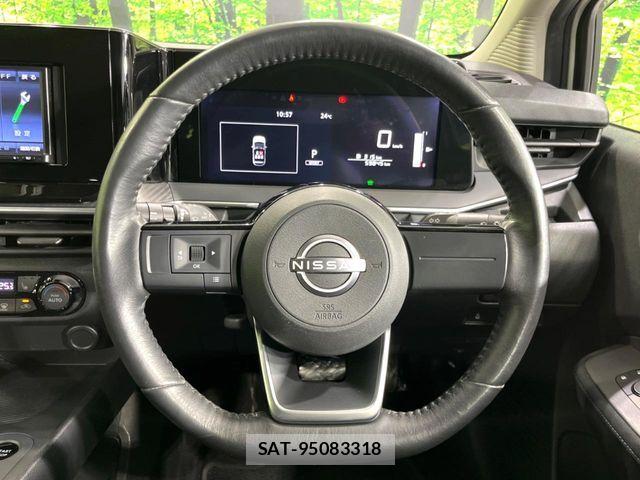 Nissan NOTE 2021-07 8526333-11