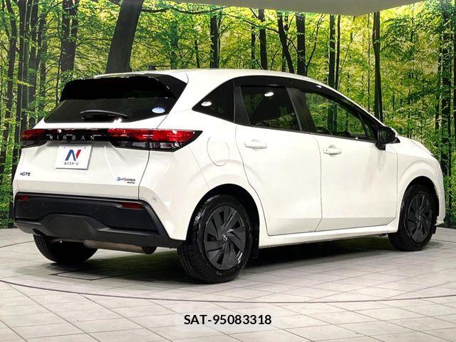 Nissan NOTE 2021-07 8526333-17