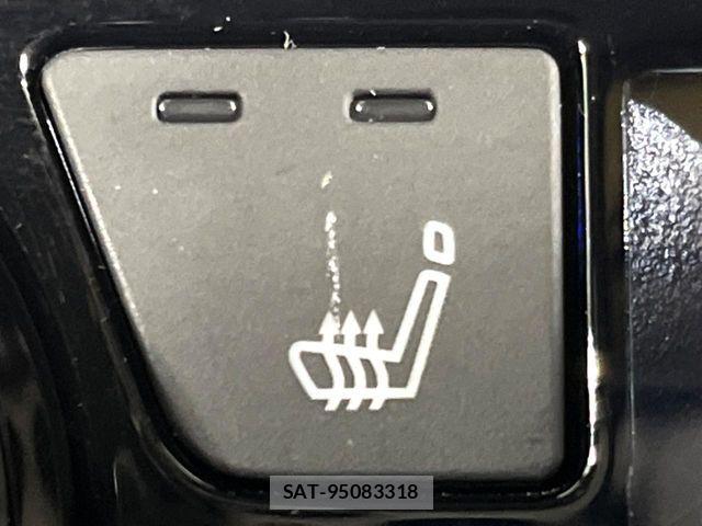 Nissan NOTE 2021-07 8526333-6