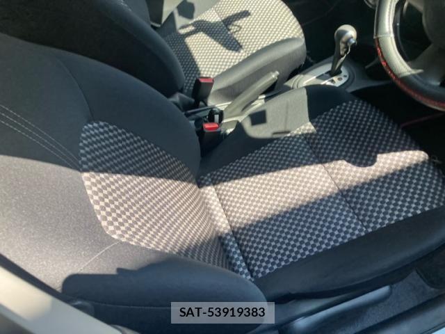 Nissan NOTE 2014-02 8563015-12
