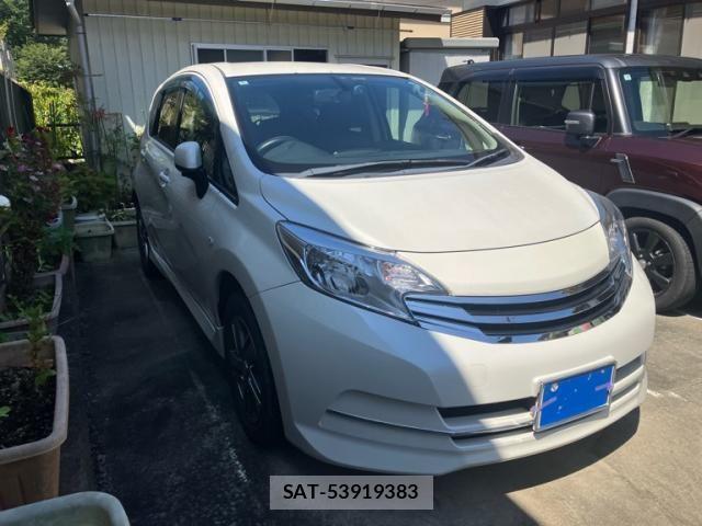 Nissan NOTE 2014-02 8563015-1