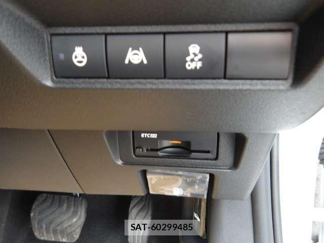 Nissan NOTE 2025-10 8563011-15