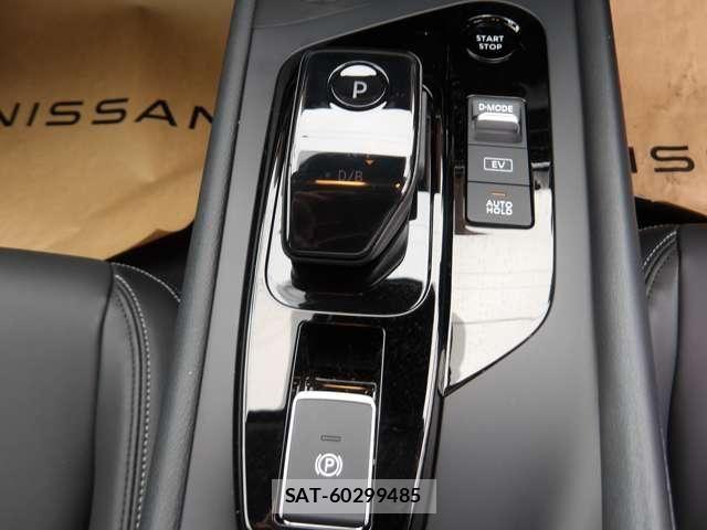 Nissan NOTE 2025-10 8563011-21