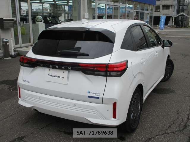 Nissan NOTE 2025-09 8563010-1