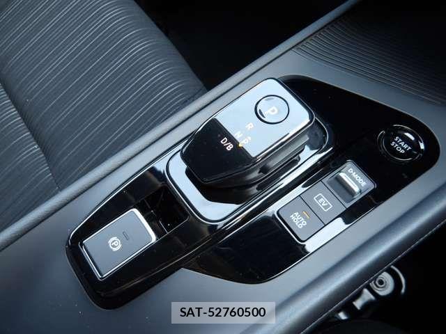 Nissan NOTE 2025-09 8563012-14
