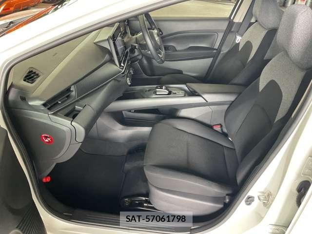 Nissan NOTE 2021-12 8563013-17