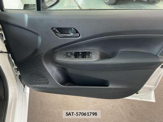 Nissan NOTE 2021-12 8563013-19