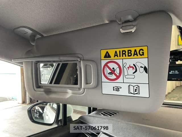Nissan NOTE 2021-12 8563013-21