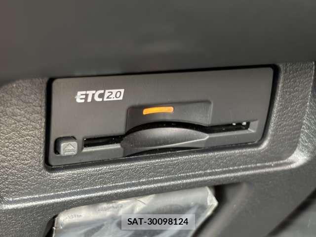 Nissan NOTE 2025-06 8563009-12