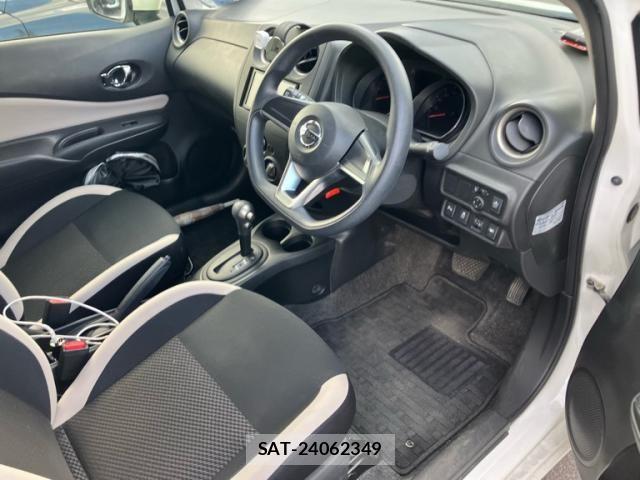 Nissan NOTE 2018-10 8628153-11