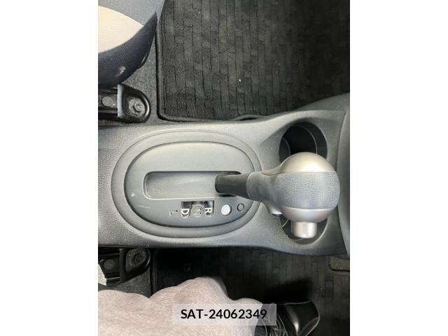 Nissan NOTE 2018-10 8628153-18