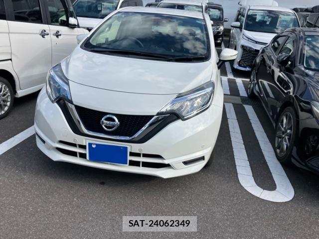 Nissan NOTE 2018-10 8628153-1