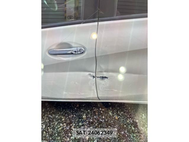 Nissan NOTE 2018-10 8628153-22