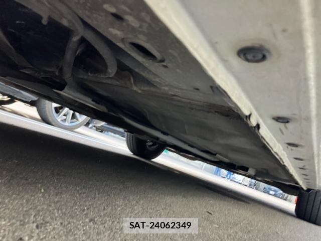 Nissan NOTE 2018-10 8628153-7