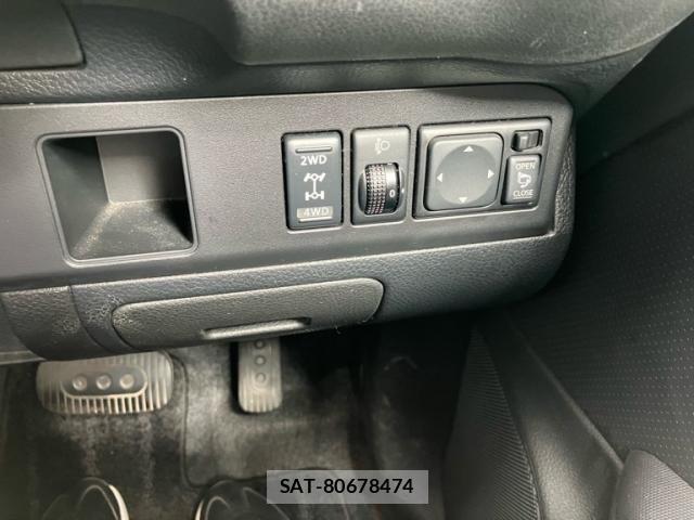 Nissan NOTE 2008-09 8666670-12