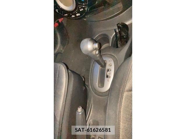 Nissan NOTE 2013-04 8660741-21