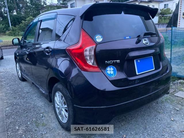 Nissan NOTE 2013-04 8660741-7