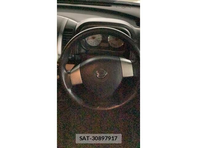 Nissan NOTE 2011-06 8686198-12