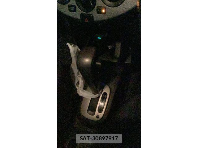 Nissan NOTE 2011-06 8686198-15