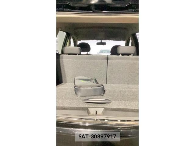 Nissan NOTE 2011-06 8686198-8