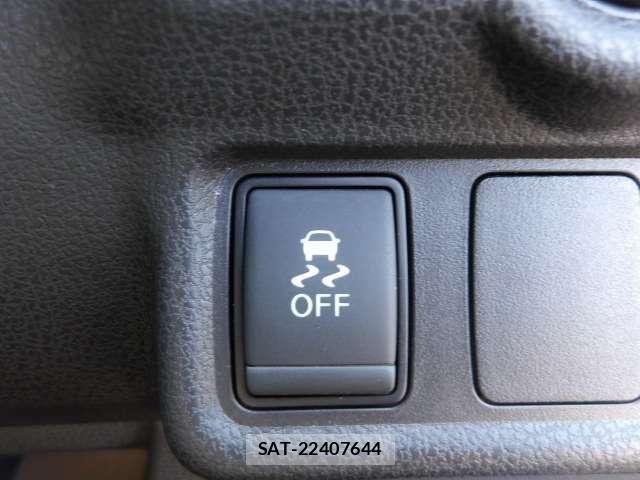 Nissan NOTE 2016-07 8744856-12