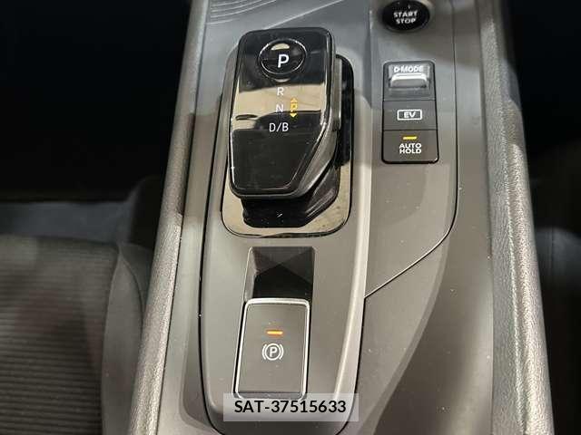 Nissan NOTE 2022-07 8796970-22