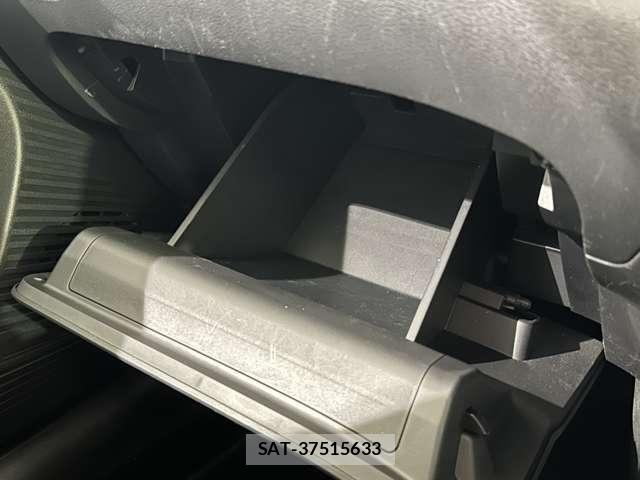 Nissan NOTE 2022-07 8796970-23
