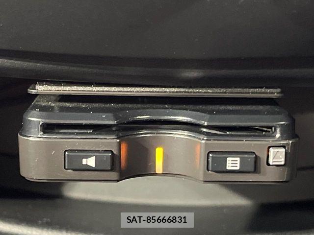 Nissan NOTE 2017-03 8848909-6