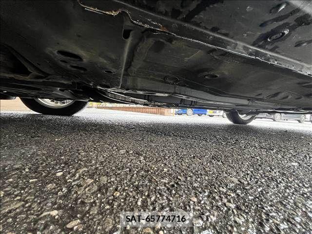 Nissan NOTE 2019-02 8850197-10
