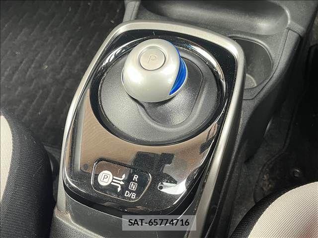 Nissan NOTE 2019-02 8850197-23