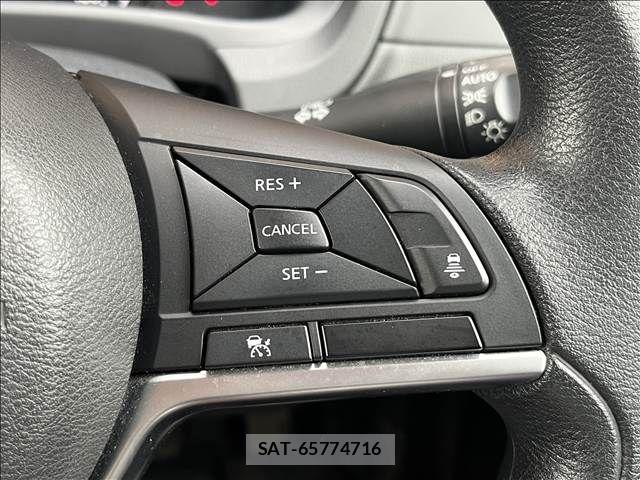 Nissan NOTE 2019-02 8850197-26