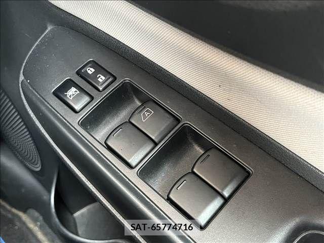 Nissan NOTE 2019-02 8850197-28