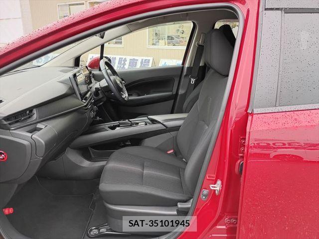 Nissan NOTE 2021-07 8881275-11