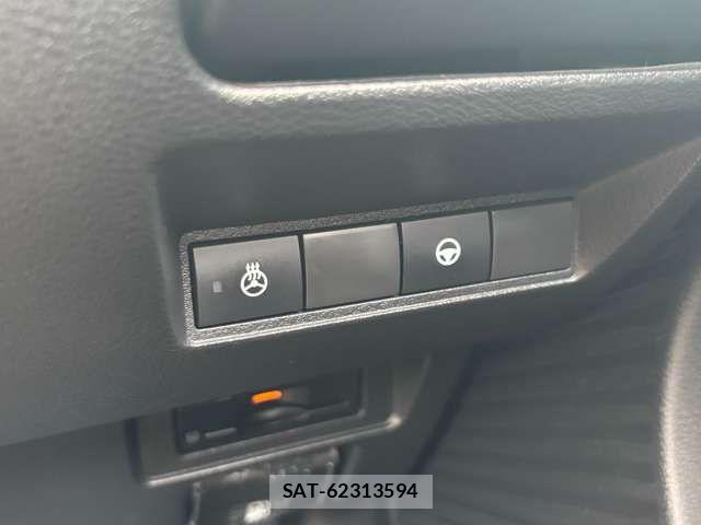 Nissan NOTE 2021-11 8881271-12