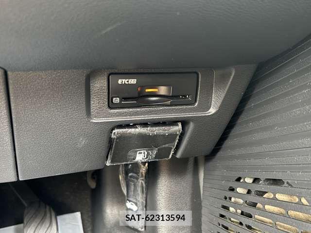 Nissan NOTE 2021-11 8881271-13