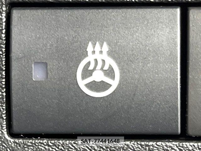 Nissan NOTE 2022-06 8884082-7