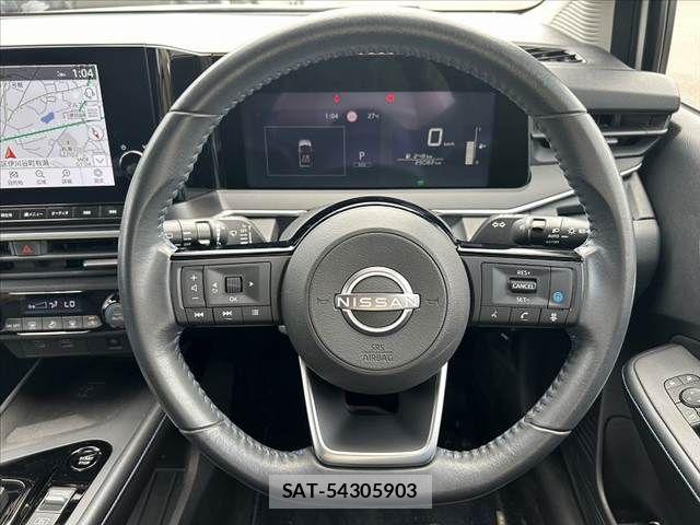 Nissan NOTE 2022-08 7456432-24