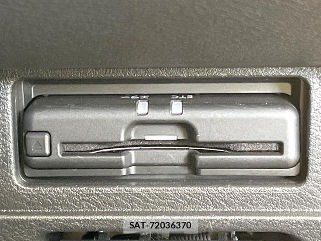 Nissan NOTE 2022-08 7456433-6