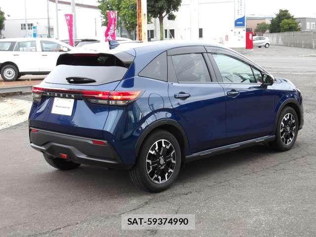 Nissan NOTE 2023-08 8231123-1