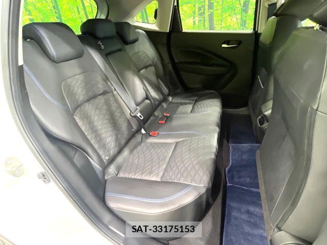 Nissan NOTE 2022-01 8367815-8
