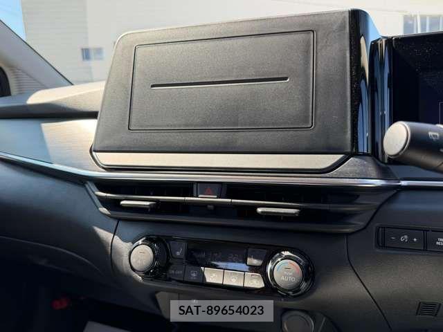 Nissan NOTE 2025-09 8367808-6
