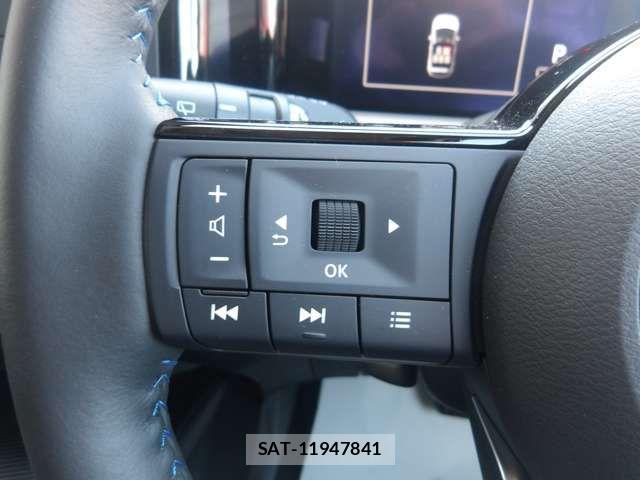 Nissan NOTE 2025-10 8367810-10