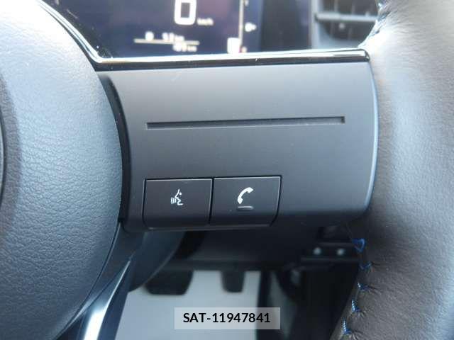 Nissan NOTE 2025-10 8367810-11